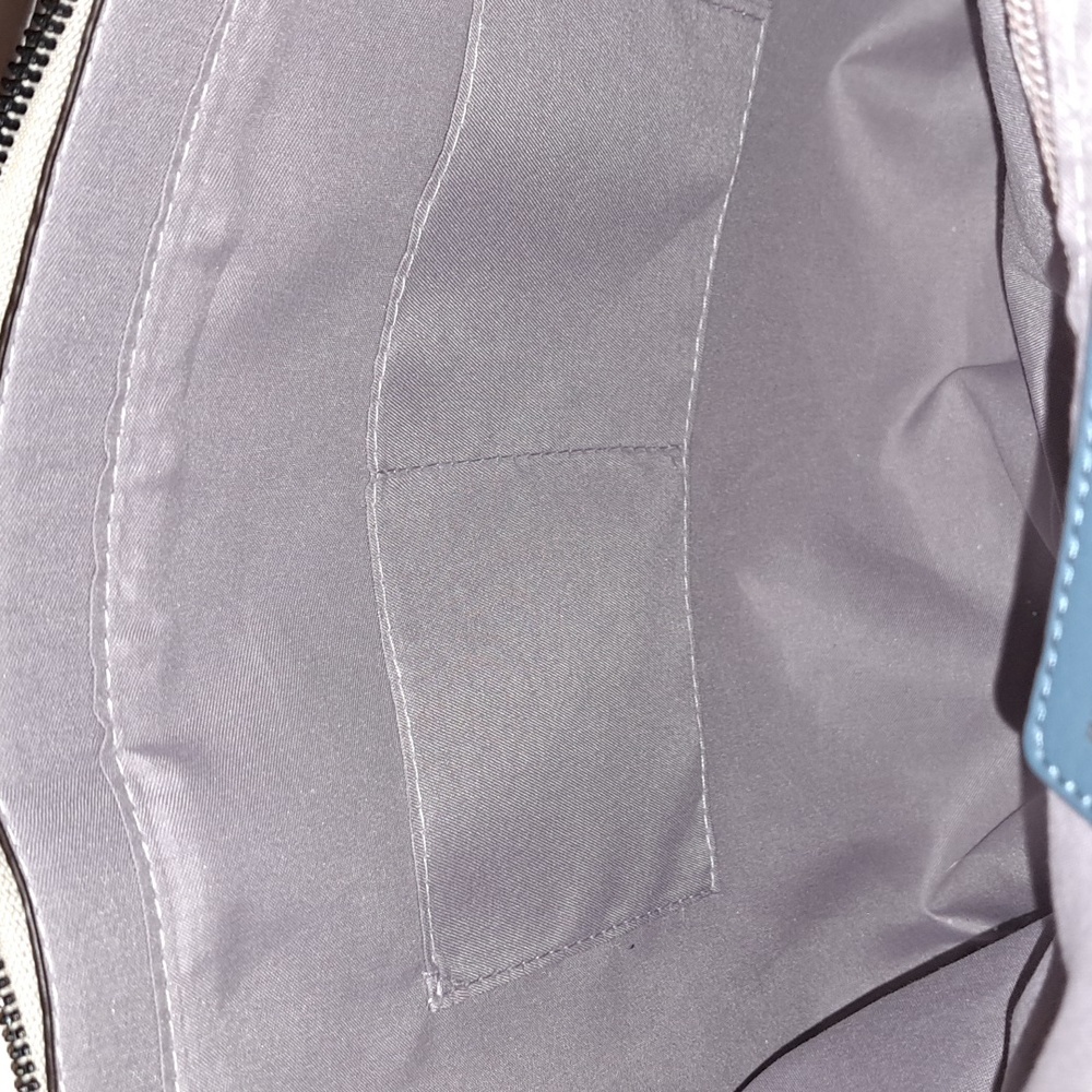 Adrienne Vittadini bag with detachable bag & wallet, & crossbody strap - Picture 13 of 16